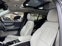 USED 2020 70 VOLVO XC40 2.0 B4 MHEV Inscription Pro SUV 5dr Petrol Hybrid Auto Euro 6 (s/s) (197 ps) Panoramic | Harman Kardon