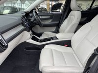 USED 2020 70 VOLVO XC40 2.0 B4 MHEV Inscription Pro SUV 5dr Petrol Hybrid Auto Euro 6 (s/s) (197 ps) Panoramic | Harman Kardon