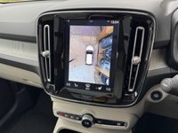 USED 2020 70 VOLVO XC40 2.0 B4 MHEV Inscription Pro SUV 5dr Petrol Hybrid Auto Euro 6 (s/s) (197 ps) Panoramic | Harman Kardon