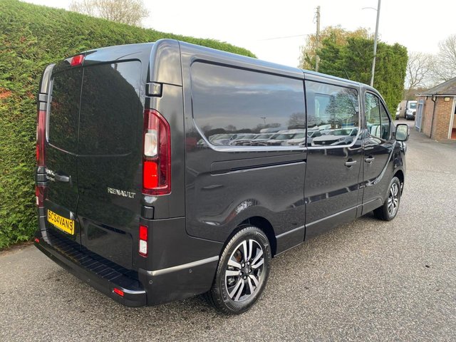 2025 RENAULT TRAFIC - Photo 12