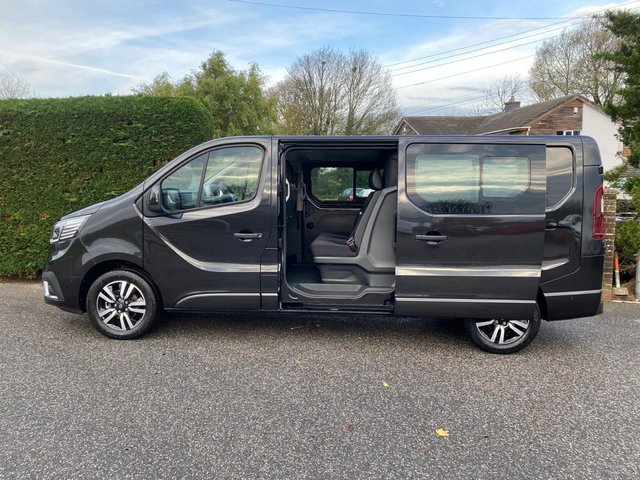 2025 RENAULT TRAFIC - Photo 6
