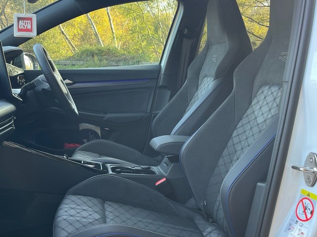 2025 VOLKSWAGEN GOLF - Photo 9