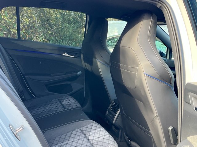 2025 VOLKSWAGEN GOLF - Photo 12