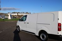 USED 2022 72 VAUXHALL VIVARO 1.5 Turbo D 2900 Dynamic 2022,1 Owner,Parking Sensors,Bluetooth,DAB,Cruise,Ulez Compliant 1 Owner,Air Con,Bluetooth,DAB,Cruise Control,Rear Parking Sensors