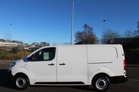 USED 2022 72 VAUXHALL VIVARO 1.5 Turbo D 2900 Dynamic 2022,1 Owner,Parking Sensors,Bluetooth,DAB,Cruise,Ulez Compliant 1 Owner,Air Con,Bluetooth,DAB,Cruise Control,Rear Parking Sensors
