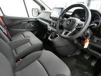 USED 2024 74 RENAULT TRUCKS TRAFIC 2.0 BLUEDCI 150 BHP LONG RED EDITION REFRIGERATED  AMBIENT + CHILLER | OVERNIGHT STANDBY