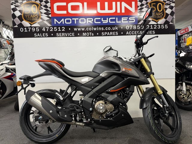 View our QJMOTOR SRK 125 S