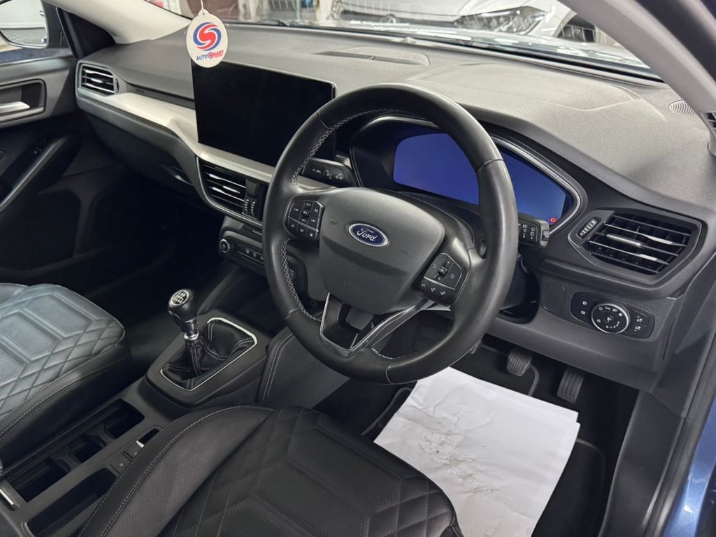 USED 2022 22 FORD FOCUS 1.0T EcoBoost Titanium Vignale Hatchback 5dr Petrol Manual Euro 6 (s/s) (125 ps) Bluetooth - SatNav - Sensors!