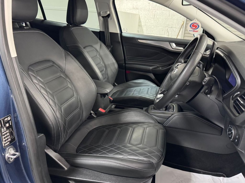 USED 2022 22 FORD FOCUS 1.0T EcoBoost Titanium Vignale Hatchback 5dr Petrol Manual Euro 6 (s/s) (125 ps) Bluetooth - SatNav - Sensors!