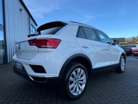 USED 2018 68 VOLKSWAGEN T-ROC 1.0 TSI SE SUV 5dr Petrol Manual Euro 6 (s/s) (115 ps) SENSORS*CAR PLAY*CRUISE*17"ALLOYS*