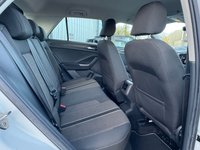 USED 2018 68 VOLKSWAGEN T-ROC 1.0 TSI SE SUV 5dr Petrol Manual Euro 6 (s/s) (115 ps) SENSORS*CAR PLAY*CRUISE*17"ALLOYS*