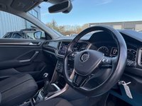 USED 2018 68 VOLKSWAGEN T-ROC 1.0 TSI SE SUV 5dr Petrol Manual Euro 6 (s/s) (115 ps) SENSORS*CAR PLAY*CRUISE*17"ALLOYS*