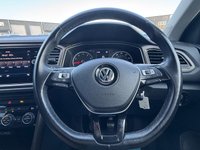 USED 2018 68 VOLKSWAGEN T-ROC 1.0 TSI SE SUV 5dr Petrol Manual Euro 6 (s/s) (115 ps) SENSORS*CAR PLAY*CRUISE*17"ALLOYS*