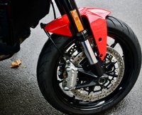 USED 2022 22 DUCATI Monster 937 Very low miles at just 3996, 111 BHP, Bright Digital TFT dash Naked powerhouse, this is a real Monster