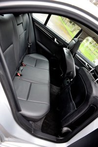 USED 2014 14 MERCEDES-BENZ C-CLASS 1.6 C180 Executive SE (Premium Plus) Saloon 4dr Petrol G-Tronic+ Euro 6 (s/s) (156 ps) 