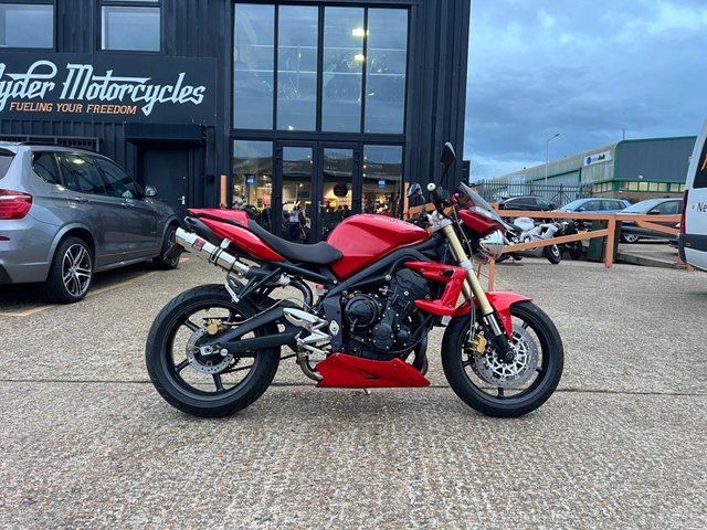 2011 11 Triumph Street Triple 675 - BUY ONLINE 24 HRS A DAY - FINANCE AVAILABLE - ALL TYPES OF CREDIT ACCEPTED