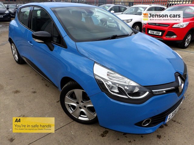 2016 2016 RENAULT CLIO 1.5 dCi ECO Dynamique Nav Hatchback 5dr Diesel Manual Euro 6 (s/s) (90 ps) Year 2016 photo