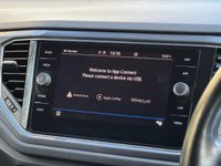 USED 2021 71 VOLKSWAGEN T-ROC 1.5 TSI GPF EVO R-Line SUV 5dr Petrol DSG Euro 6 (s/s) (150 ps) 