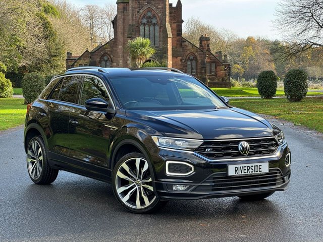 View our VOLKSWAGEN T-ROC