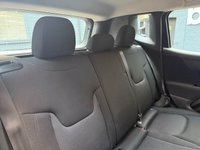 USED 2019 19 JEEP RENEGADE 1.3 GSE T4 Longitude SUV 5dr Petrol DDCT Euro 6 (s/s) (150 ps) Superb History, Rear Parking Sensors, Apple Carplay, Android Auto, Voice Control, Satellite Navigation, Cruise Control, Dual Zone Climate Control, Bluetooth Connectivity For Calls And Music