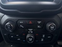 USED 2019 19 JEEP RENEGADE 1.3 GSE T4 Longitude SUV 5dr Petrol DDCT Euro 6 (s/s) (150 ps) Superb History, Rear Parking Sensors, Apple Carplay, Android Auto, Voice Control, Satellite Navigation, Cruise Control, Dual Zone Climate Control, Bluetooth Connectivity For Calls And Music