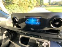 USED 2021 71 MERCEDES-BENZ SPRINTER 2.1 315 CDI Progressive Luton Cab 2dr Diesel Manual Euro 6 (s/s) (143 ps) CRUISE CONTROLEURO 6,LOW LOADER,4M