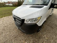 USED 2022 22 MERCEDES-BENZ SPRINTER 2.0 315 CDI Progressive Luton Cab 2dr Diesel Manual RWD L3 Euro 6 (s/s) (150 ps) VAN AND TRUCK RENTALS NOW AVAILABLE