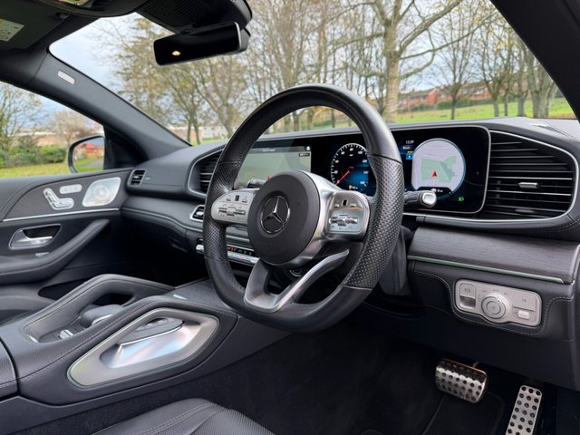 2022 Mercedes-Benz GLE - Photo 2