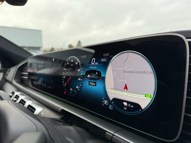 2022 Mercedes-Benz GLE - Photo 12