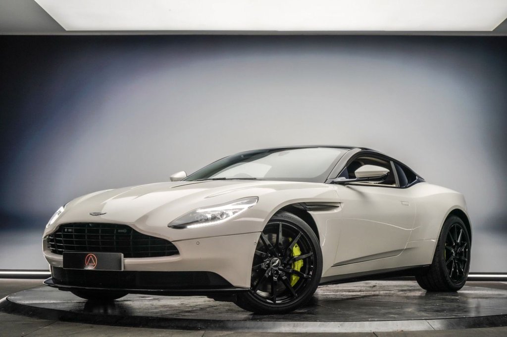 2017 ASTON MARTIN DB11