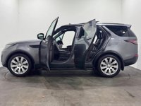 USED 2019 68 LAND ROVER DISCOVERY 3.0 SD V6 HSE Luxury SUV 5dr Diesel Auto 4WD Euro 6 (s/s) (306 ps) Discovery 5 HSE Luxury SUV 4WD Euro 6 306 BHP Complete Service Maintenance record , 8402 Miles , 15359 Miles , 30213  Miles, 53262  Miles,  65131  Miles ,    Hosting a generous specification including Electric Deployable Towbar, Active Rear Locking Differential , All Terrain Progress Control , Heated Steering Wheel, Rear Entertainment Screens with remote and headsets, Privacy Glass
