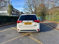 USED 2017 17 MITSUBISHI OUTLANDER 2.0h 12kWh 4h SUV 5dr Petrol Plug-in Hybrid CVT 4WD Euro 6 (s/s) (200 ps) Sunroof, Reverse Camera