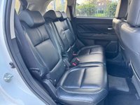 USED 2017 17 MITSUBISHI OUTLANDER 2.0h 12kWh 4h SUV 5dr Petrol Plug-in Hybrid CVT 4WD Euro 6 (s/s) (200 ps) Sunroof, Reverse Camera