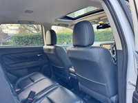 USED 2017 17 MITSUBISHI OUTLANDER 2.0h 12kWh 4h SUV 5dr Petrol Plug-in Hybrid CVT 4WD Euro 6 (s/s) (200 ps) Sunroof, Reverse Camera