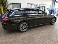 USED 2020 70 MERCEDES-BENZ E-CLASS 2.0 E300de 13.5kWh AMG Line Estate 5dr Diesel Plug-in Hybrid G-Tronic+ Euro 6 (s/s) (306 ps) SAT NAV ANDROID APPLE CARPLAY LEATHER HEATED SEATS REAR VIEW CAMERA CRUISE CONTROL PARKING SENSORS 1 OWNER EXCELLENT SERVICE HISTORY WARRANTY
