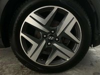 USED 2022 72 HYUNDAI BAYON 1.0 T-GDi MHEV Premium Euro 6 (s/s) 5dr HOLIDAY SALE EVENT SAVE 100s!