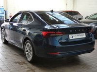 USED 2022 72 SKODA OCTAVIA 1.4 TSI iV 13kWh SE L Hatchback 5dr Petrol Plug-in Hybrid DSG Euro 6 (s/s) (204 ps) SAT NAV ANDROID APPLE CARPLAY HEATED LEATHER INTERIOR CRUISE CONTROL PARKING SENSORS 1 OWNER EXCELLENT SERVICE HISTORY WARRANTY