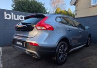 USED 2018 18 VOLVO V40 CROSS COUNTRY 1.5 T3 Hatchback 5dr Petrol Auto Euro 6 (s/s) (152 ps) &pound;6475 of Extras, Front & Rear Sensors, Power Folding Wingmirrors, Auto Lights, Leather Seats, Parking Camera, Park Assist, Electric Seats, Memory Seats, Climate control, Speed Limiter, Bluetooth, Panoramic Sunroof