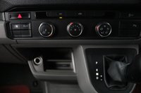 USED 2022 22 VOLKSWAGEN CRAFTER 2.0 TDI CR35 Trendline Automatic 140 BHP FWD LWB High Roof Euro 6 ULEZ Free  Air Conditioning | F-R Parking Sensors | Voice Control System