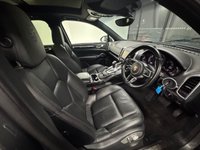 USED 2015 15 PORSCHE CAYENNE 3.0 TD V6 SUV 5dr Diesel TiptronicS 4WD Euro 6 (s/s) (262 ps) ULTRA LOW MILEAGE/15K EXTRA'S
