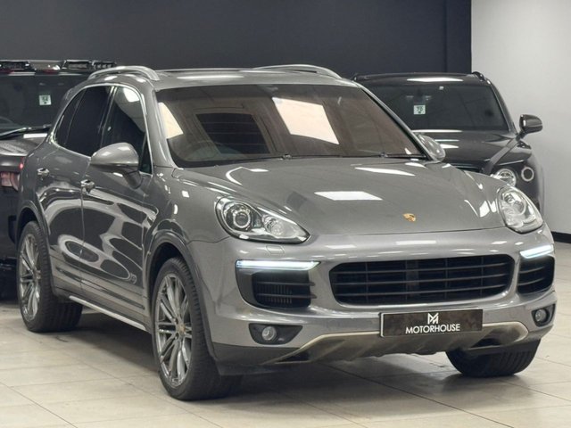 2015 PORSCHE CAYENNE - Photo 8