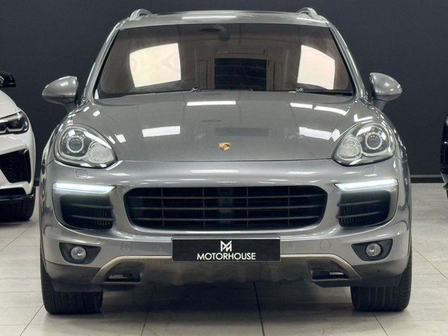 2015 PORSCHE CAYENNE - Photo 9