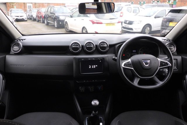 2021 DACIA DUSTER - Photo 2