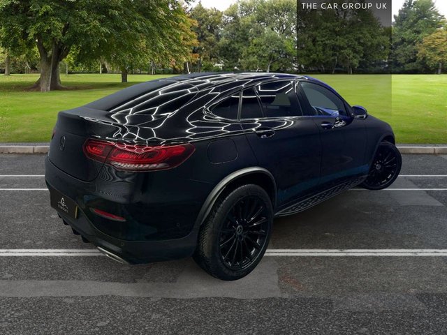 2021 Mercedes-Benz GLC - Photo 4