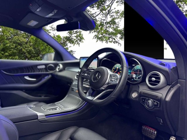 2021 Mercedes-Benz GLC - Photo 5