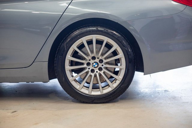 2017 BMW 5 Series 3L Se 4dr - Photo 4