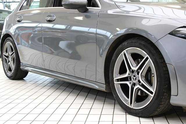 2019 MERCEDES-BENZ A-CLASS 1.3 A180 AMG Line Hatchback 5dr Petrol Manual Euro 6 (s/s) (136 ps) - Photo 12