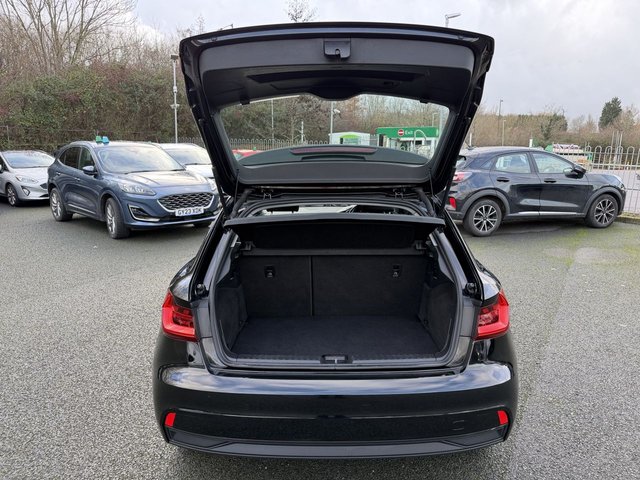 2021 Audi A1 1L Technik 5dr - Photo 12