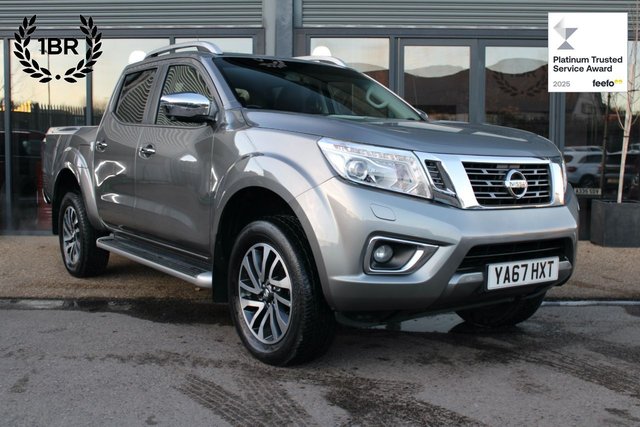 2017 NISSAN NAVARA