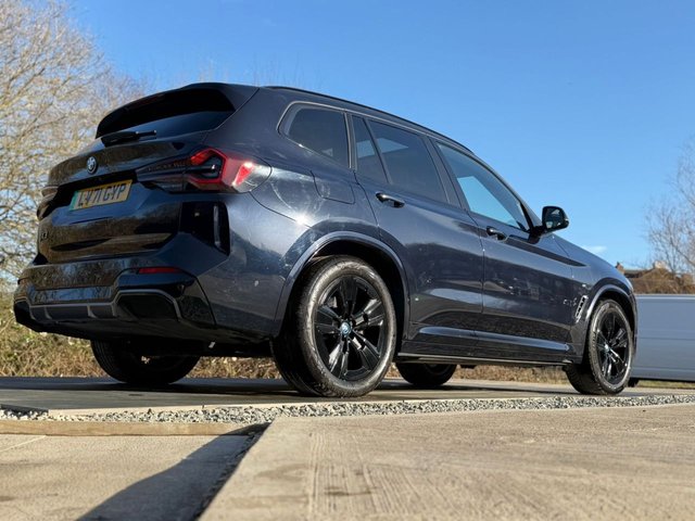 2021 BMW IX3 - Photo 10